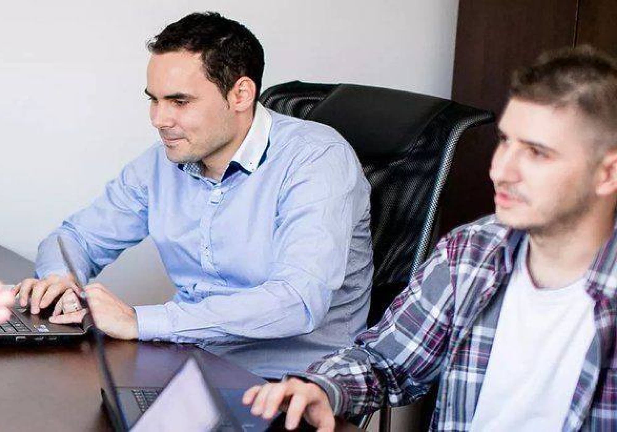 Analyse Ihrer Bedürfnisse und Anforderungen von Das Team hinter Ascendro PRO GmbH